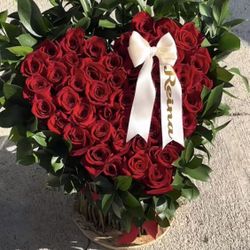 Standing Heart Arrangement