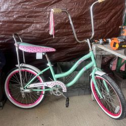 Girl bike