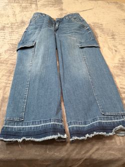 Wide Leg Cargo Jeans with Frayed Hem