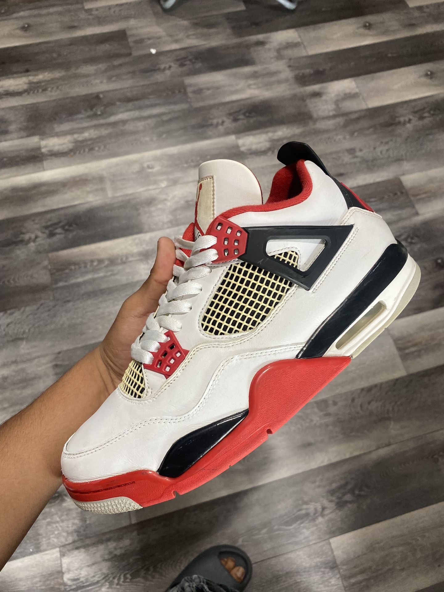 Fire Red 4’s 