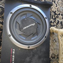 Pioneer Subwoofer 