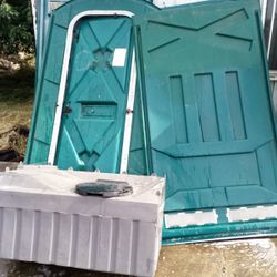 Poly John Portable Restroom  Used  Minor Damage All Complete