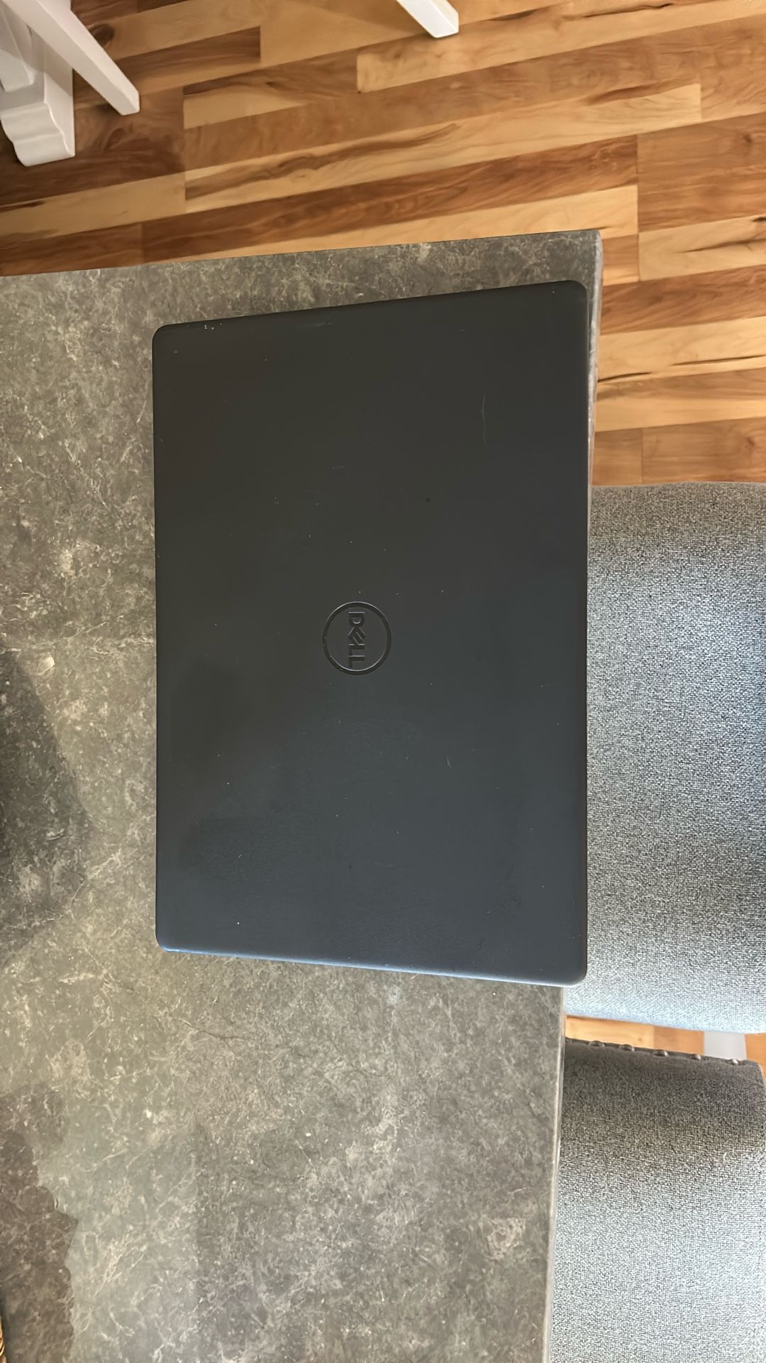 Dell Inspiron 3501