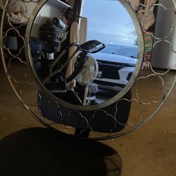Round Wall Mirror 