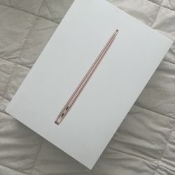 MacBook Air 13-inch Box