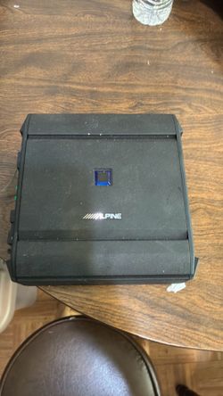 Car stereo amplifier $200 obo