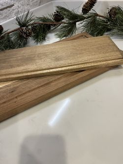 Awesome Wood Riser & Cutting ( Charcuterie Board) 