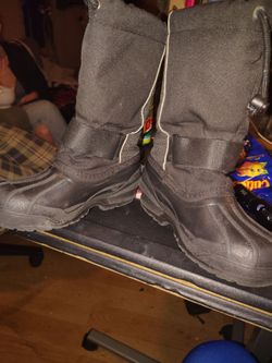 Boys boots