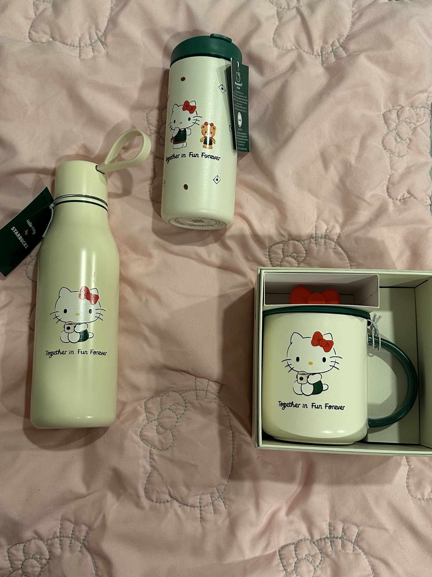 Hello Kitty Starbucks bundle set