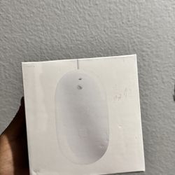 Sealed Mighty Mouse Apple Wired Mouse 
