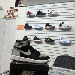 Air Jordan 1 Size 7,7.5,8,8.5,9,9.5,10,10.5