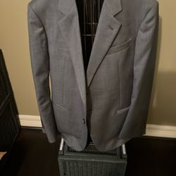 Armani Collezioni  Men’s Size Small 34-36” Chest Suit Jacket