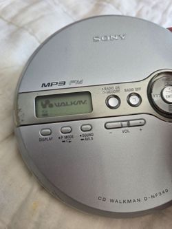 Sony D-NF340 CD Walkman MP3 FM Radio Portable CD Player Tested Working Silver