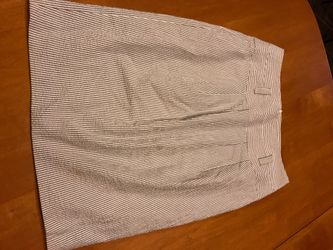 Ladies juniors small medium Hugo boss seersucker white striped skirt