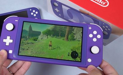 Purple Nintendo switch lite