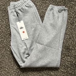Gray Alo Quarter Zip