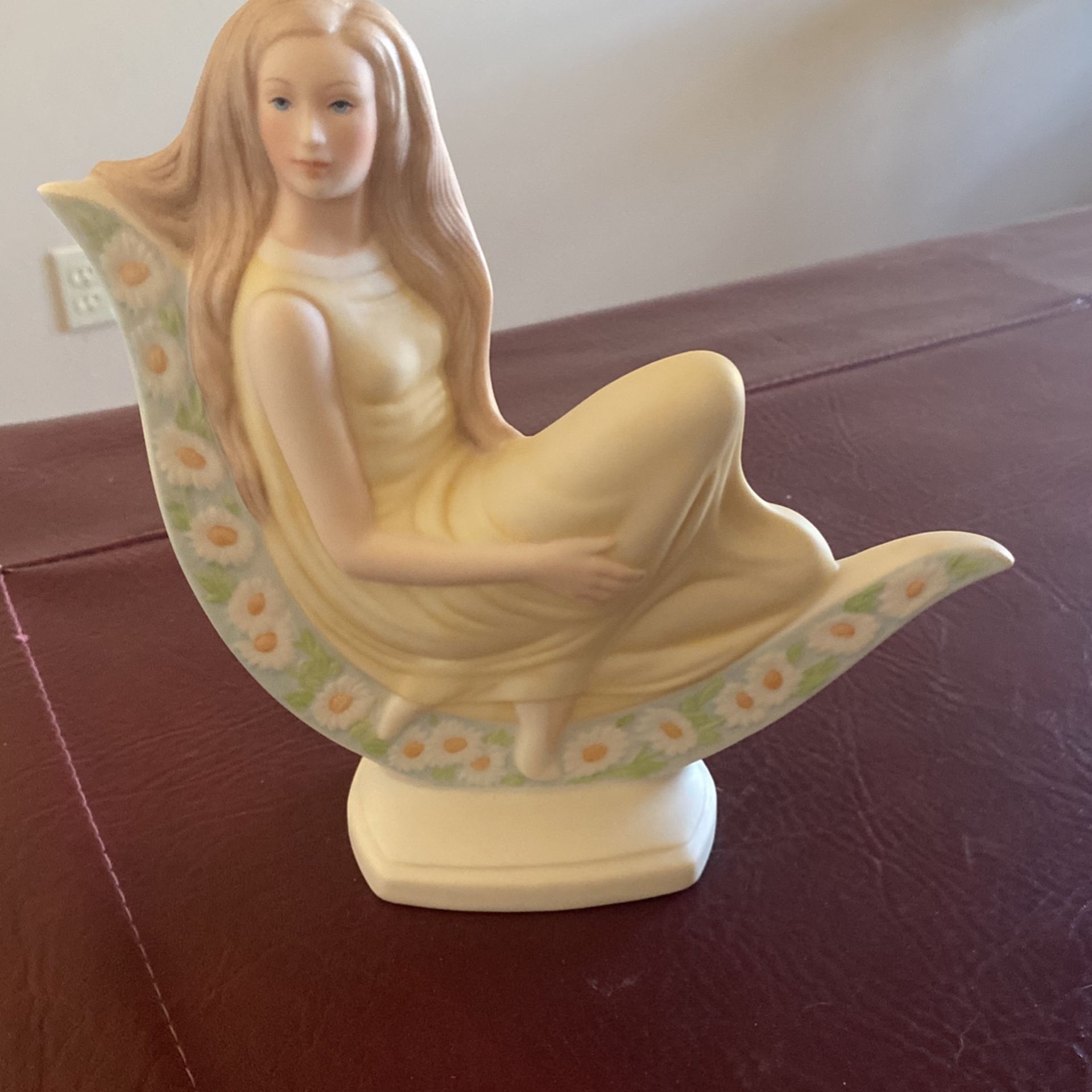 Goebel Awakening Number5082