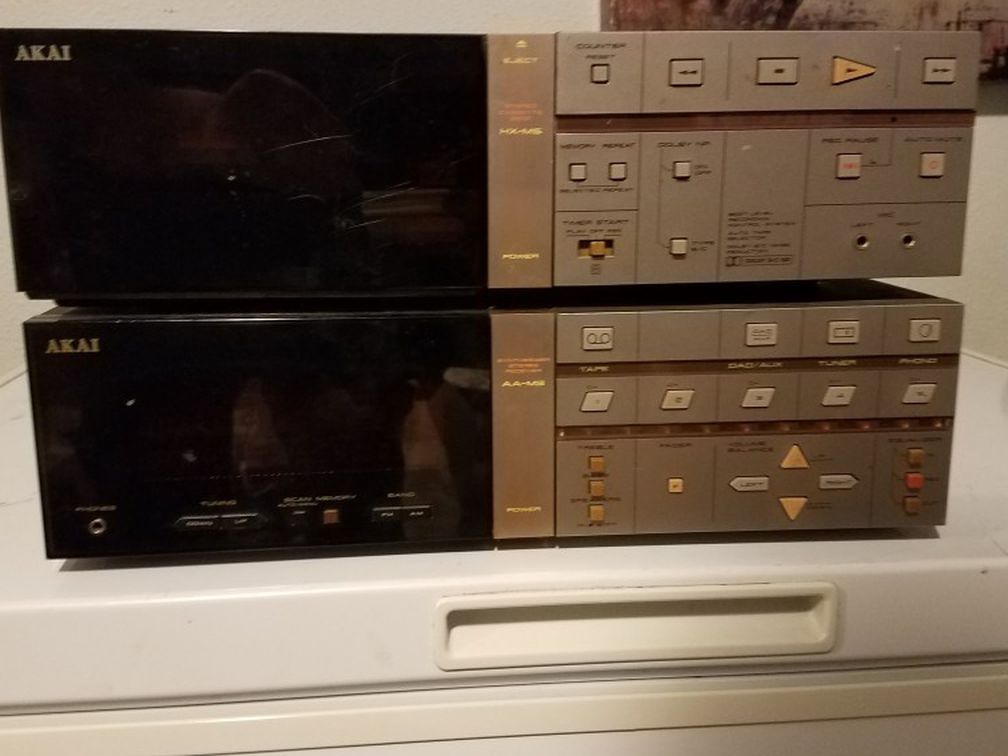 AKAI vintage (1984ish) Receiver And Cassette Deck
