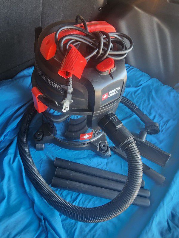 Porter-Cable 4 Gallon Wet/Dry Vacuum