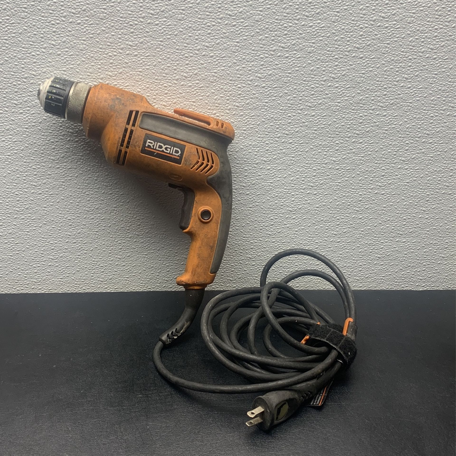 3/8" Ridgid R7000 Corded Drill 