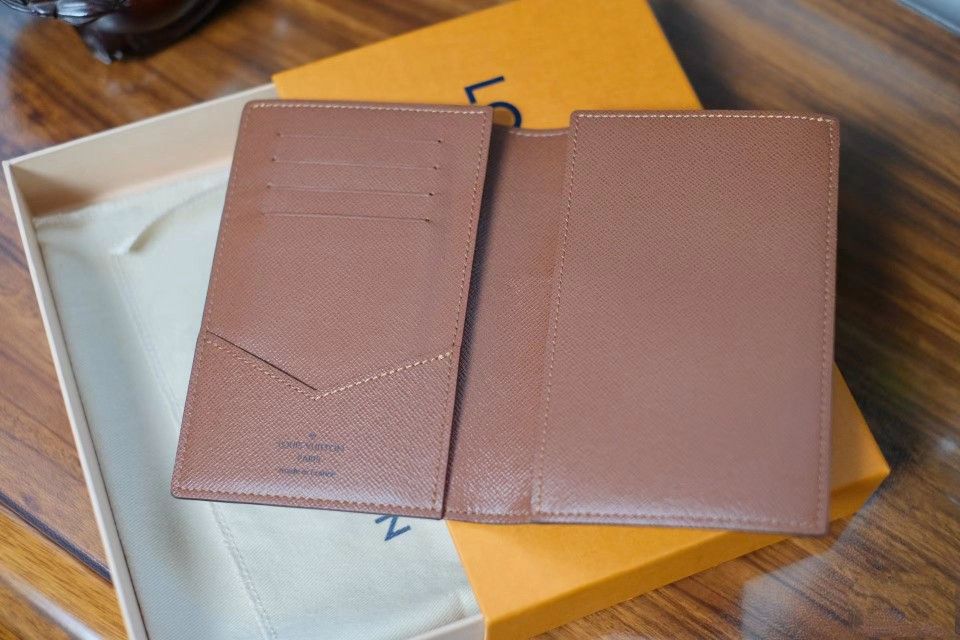 Louis Vuitton Pocket Organizer Wallet Brown