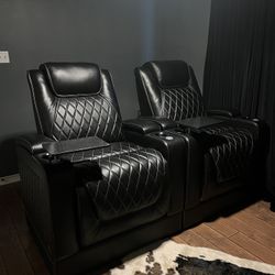Valencia XL Oslo Black Chairs