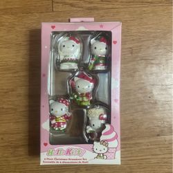 5 Piece Hello Kitty Mini Ornaments 