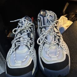 BLACK AND NAVY BLUE KENZO SHOES