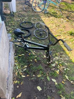 Both of the bikes that are on the picture in El Paso, Texas