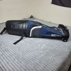 Findway padded golf travel bag constructed with a durable hard-top