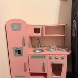 KidKraft Vintage Wooden Play Kitchen