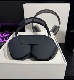 Apple AirPods Max Headphones with Case