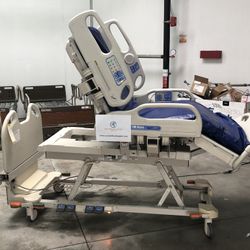 Hill Rom versacare Electric Bed For Sale 