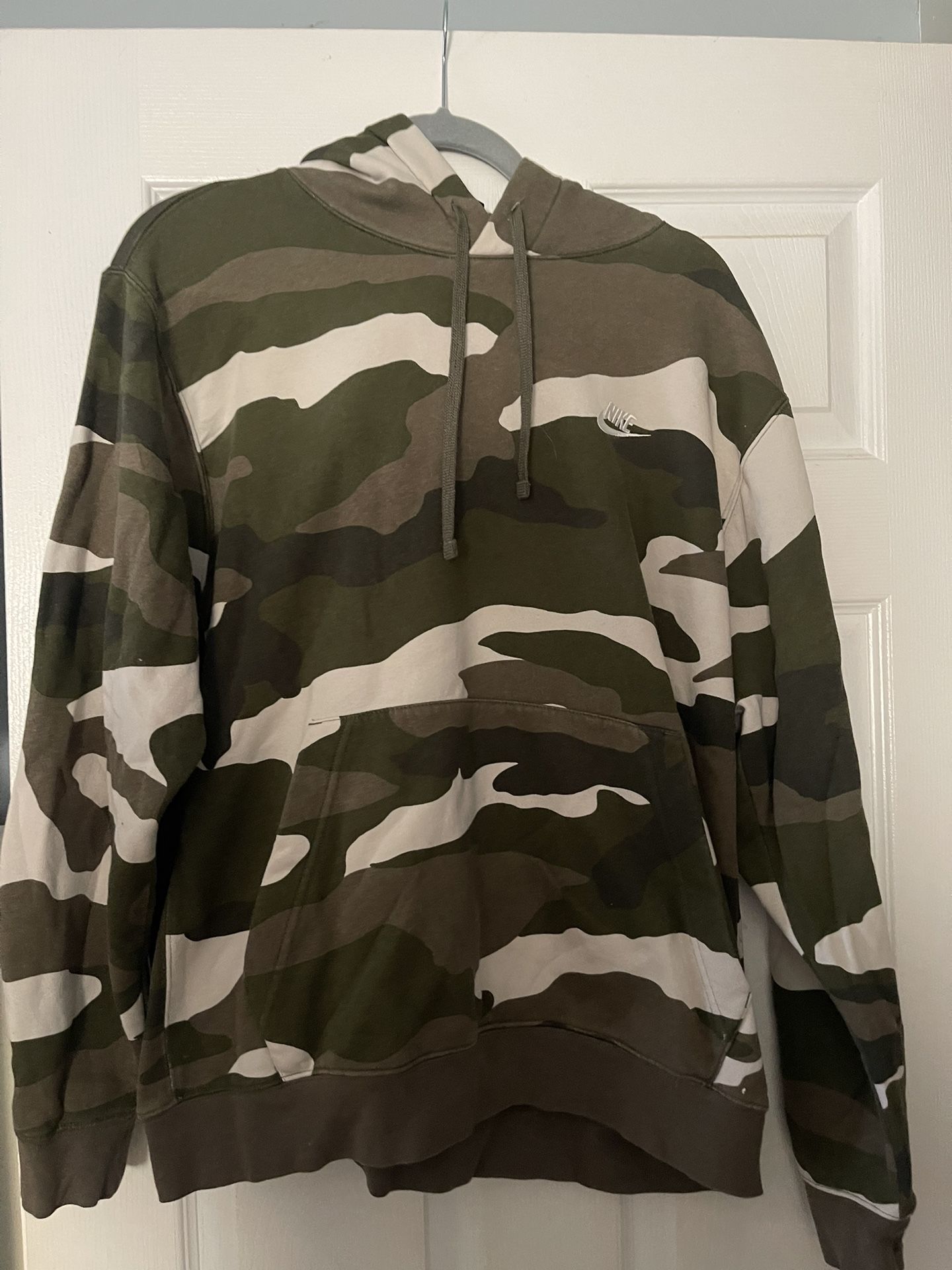 Men’s Nike Sweatshirts