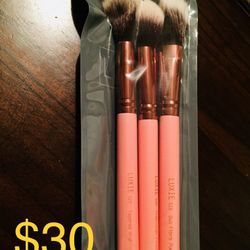 Luxie brushes