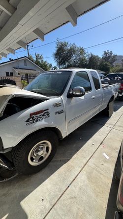2000 Ford f15o