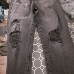 Lady's Black Jeans Fashion Nova New Never Worn Tag Still On Them Size 13/31 15 Dollars 