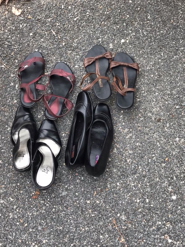 Ladies shoes/sandals - size 7