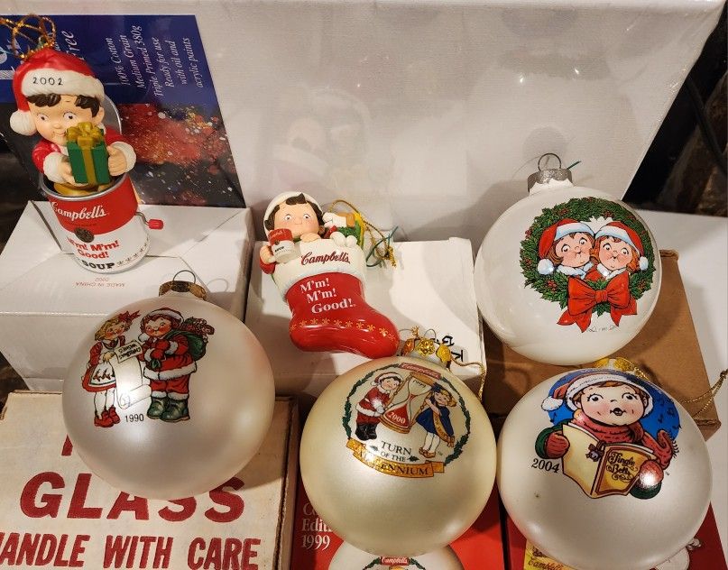 Campbell Ornaments