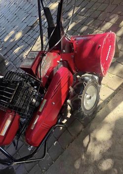 Honda FRC800 Tiller Rear Tine 20" Tilling Width 270cc Honda Engine
