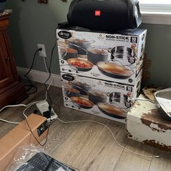 Brand New 10 Pc Gotham Cookware. 