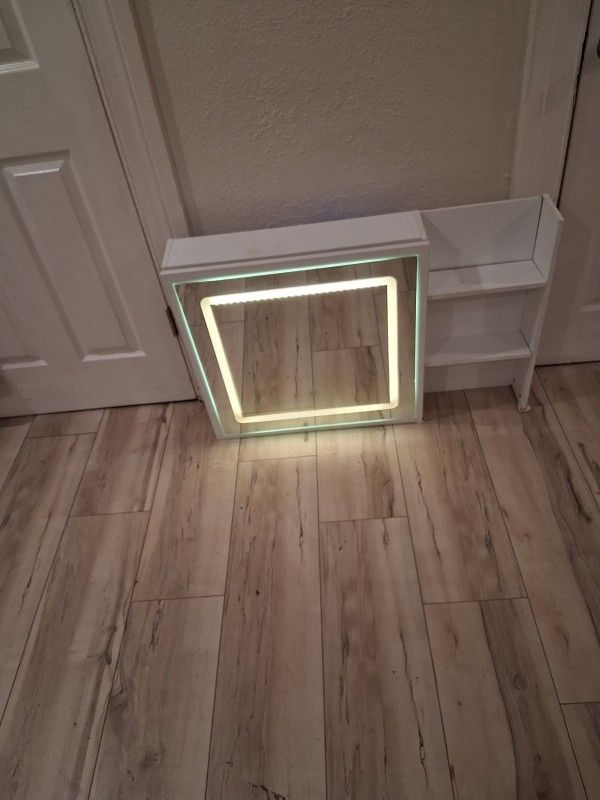 Make-up Up Vanity
