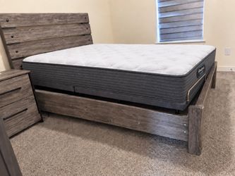 Queen bedroom furniture - available as set or separately
