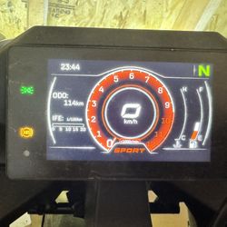 2023 CFMoto 300ss