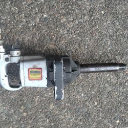 Central Pneumatic 1" Impact Wrench 