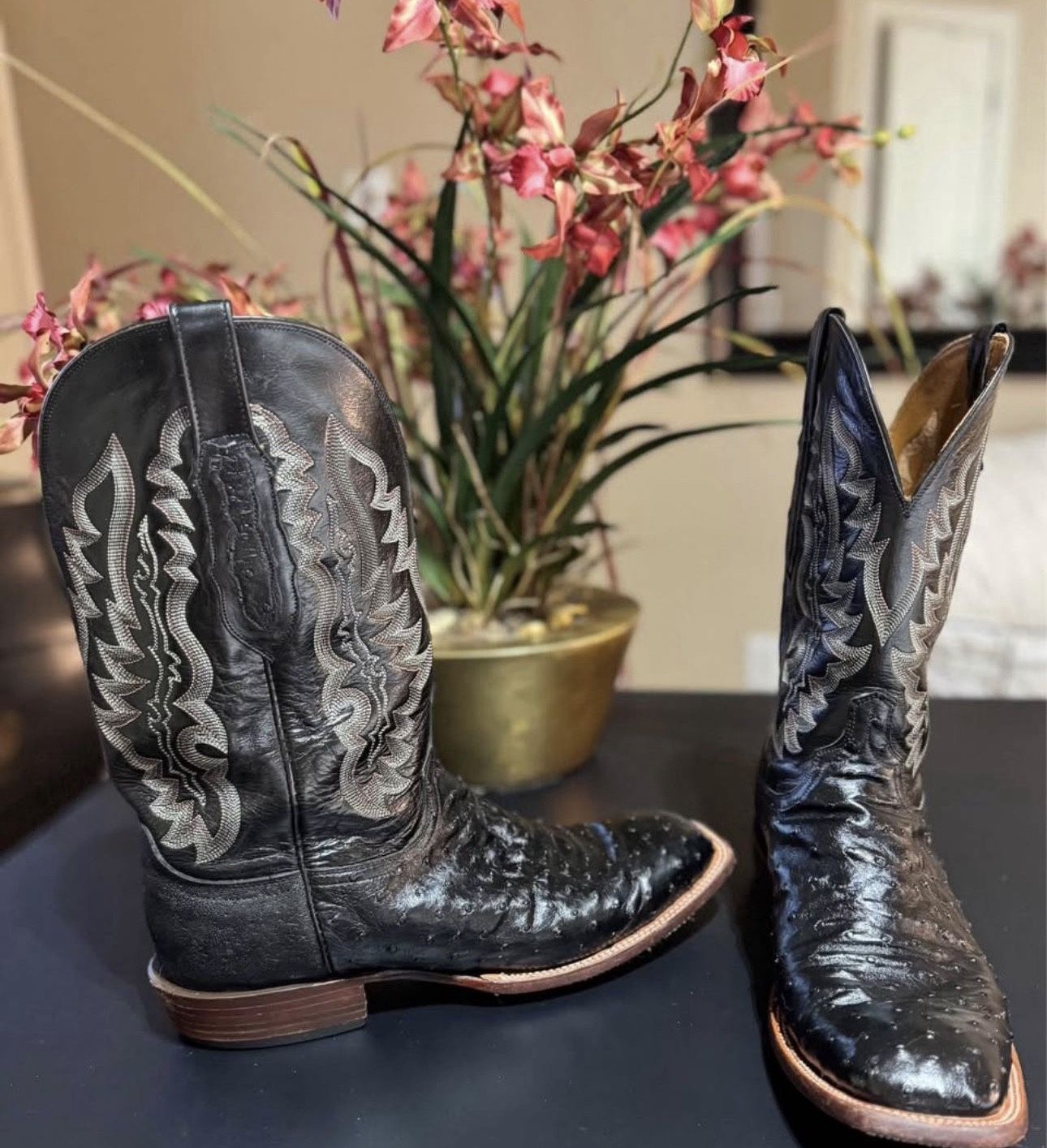 Lucchese’s Harmon Black - Men’s Size 12 D 