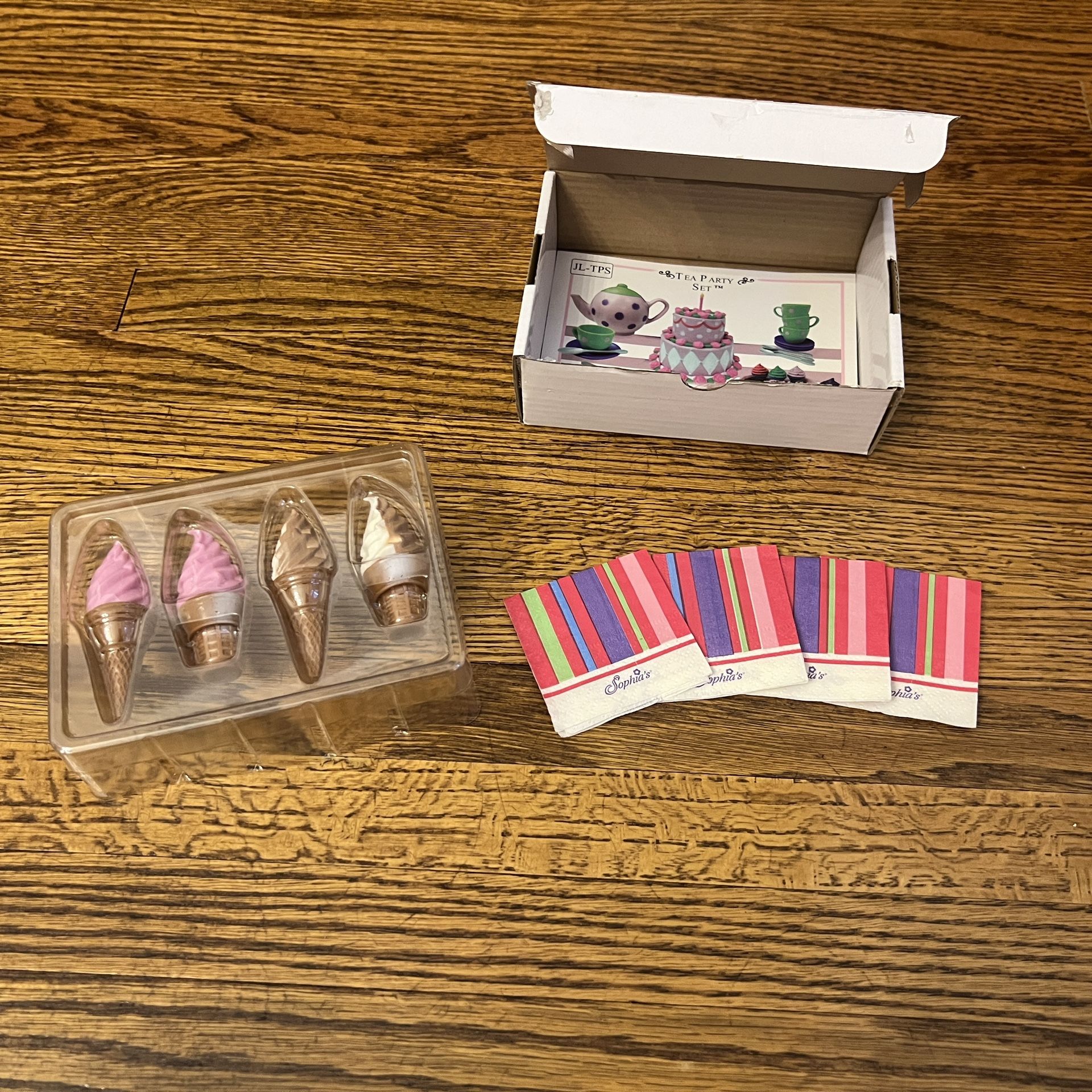 Sophia’s Ice Cream Cone Set for 18” Dolls NIB