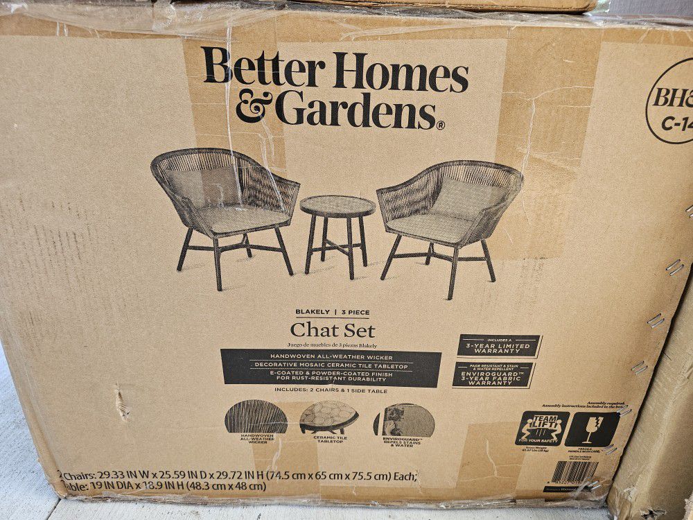 Patio WICKER 2 CHAIR SET WITH TABLE