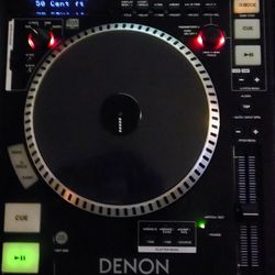 DNS5000 CD/ MP3 DJ TURNTABLE