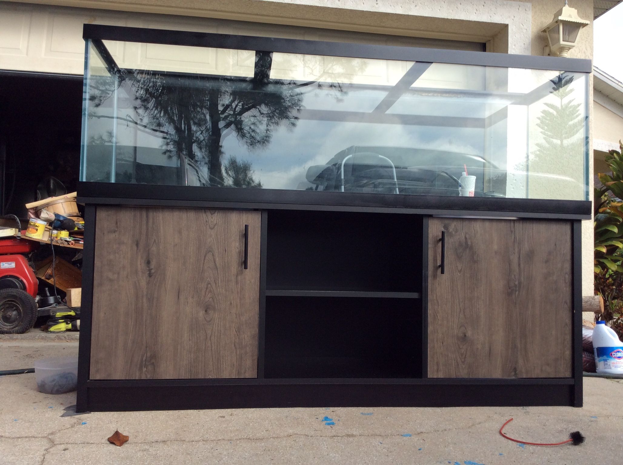 fish tank AND cabinet